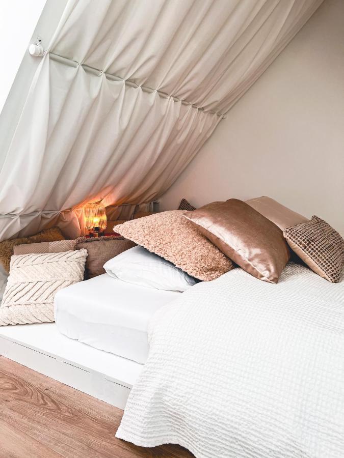 Catharine Suite Breda Esterno foto